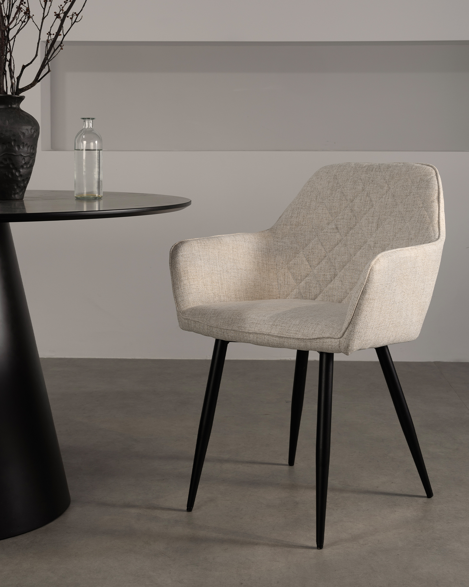 Kárpitozott étkezőszék Kárpitozott étkezőszék