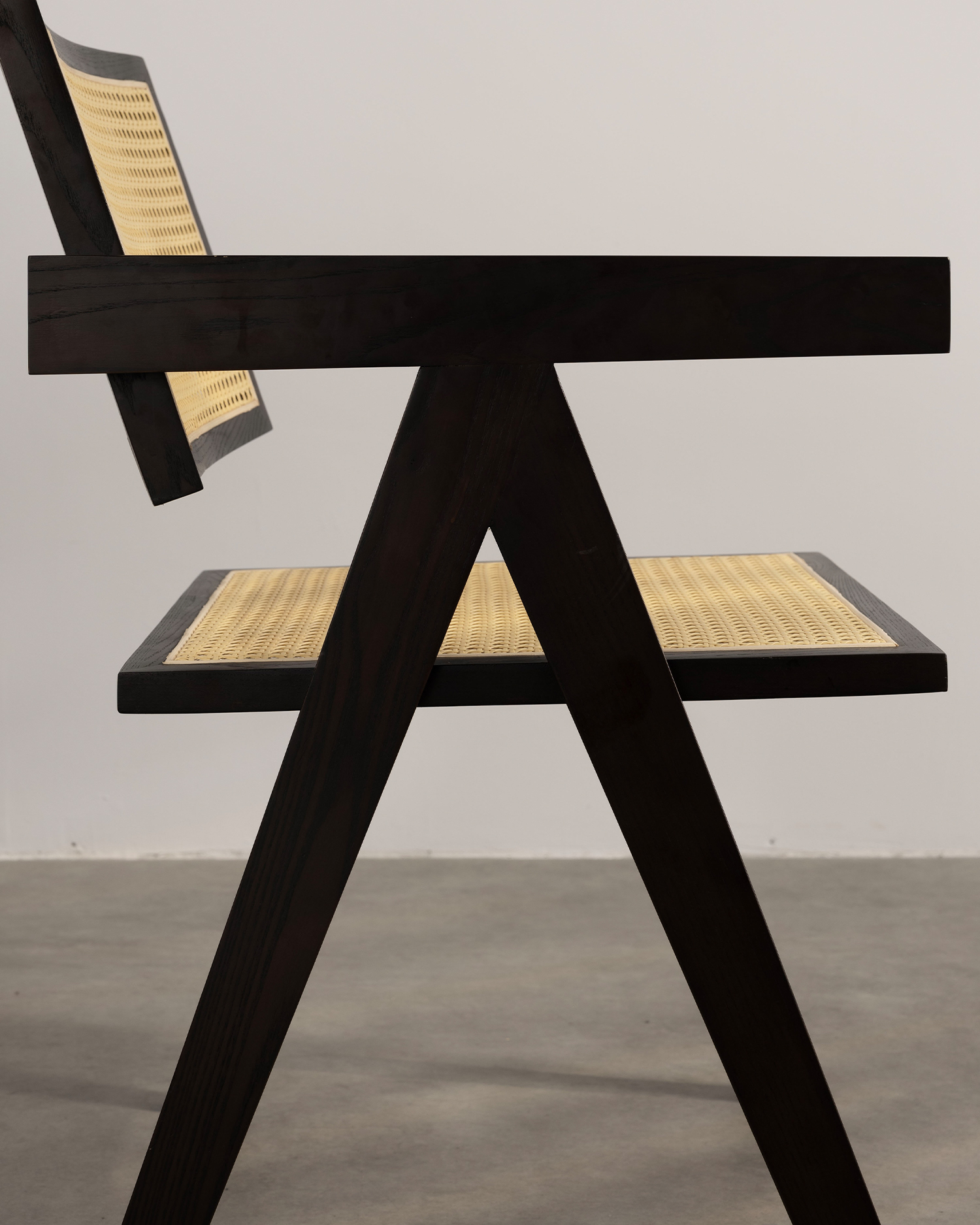 Minimalista rattan fa étkezőszékek Minimalista rattan fa étkezőszékek